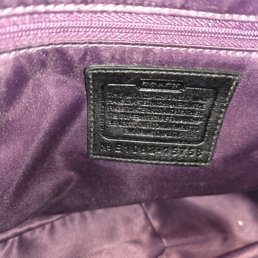 Coach Black Signature Shoulder Bag - Picture 8 of 16
